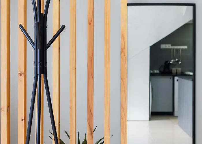 House 66 By Azorean Living 度假居 *